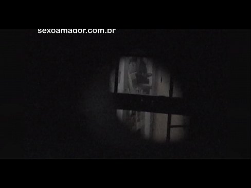 ❤️ Szőke lányt titokban videóra vette a környékbeli kukkoló, aki üreges téglák mögé rejtőzött ❌ Porno at hu.truedating.top ❌️❤